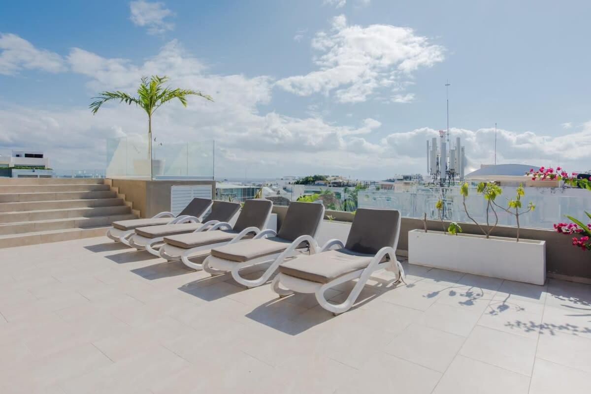 Chic Space, Private Balcony, Roof Pool, Good Wifi * Playa del Carmen
