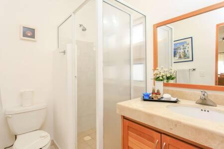 Ideal Family & Friend Trip, Gated Area With Pool Onsite Casa de férias *