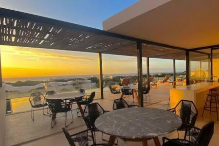 Appartement Oceanview Roof Pool With Speakeasy Cafe And Gym Parking Playa del Carmen
