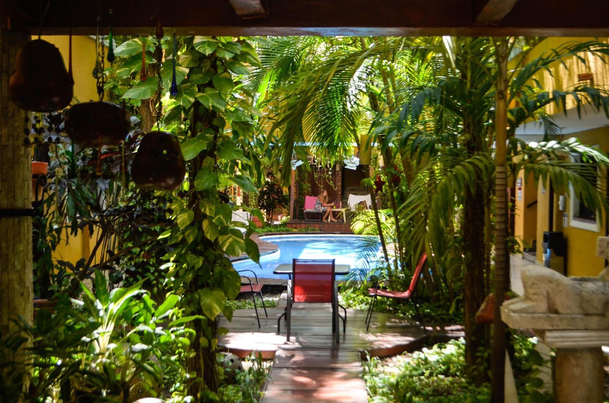 Golondrinas Hotel 4*