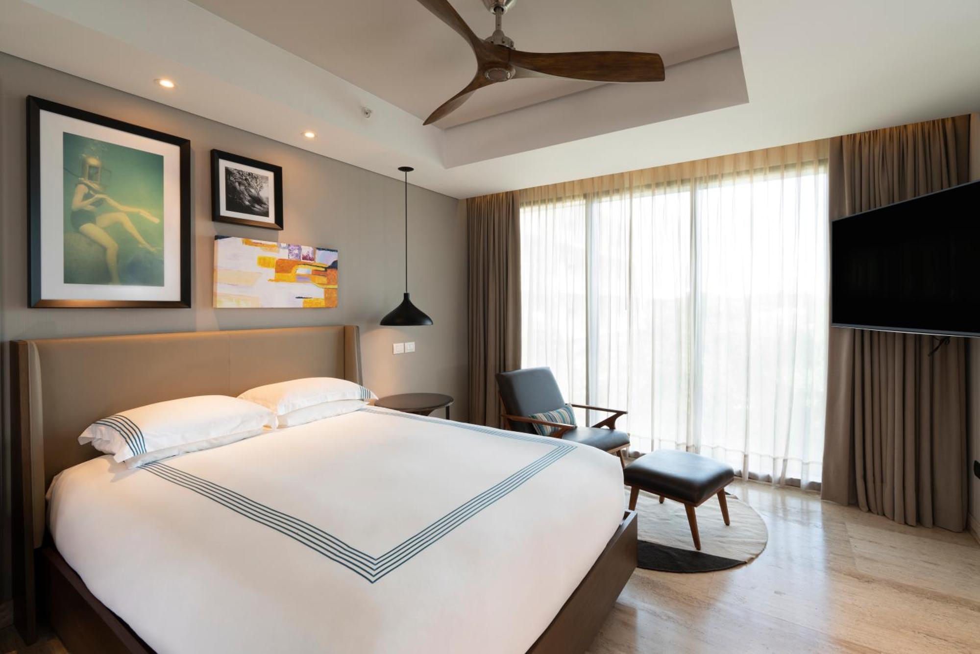 Thompson House, By Hyatt 4*