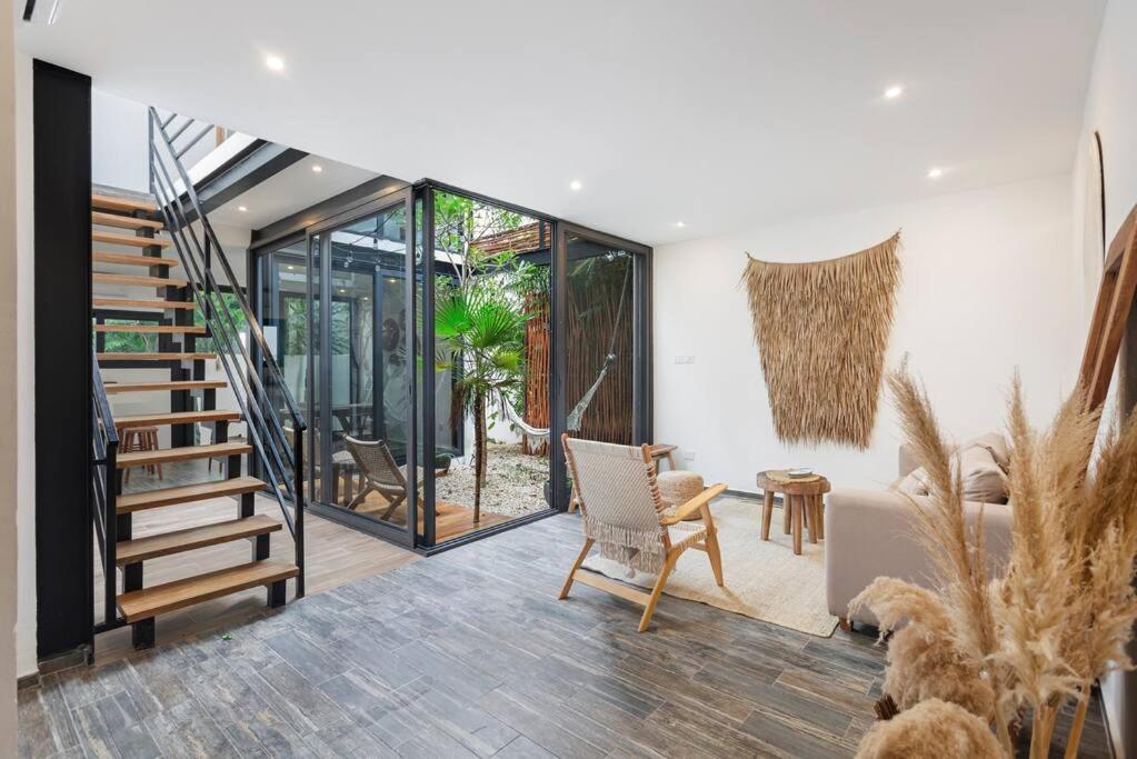 Mun With Charming Views Apartment *