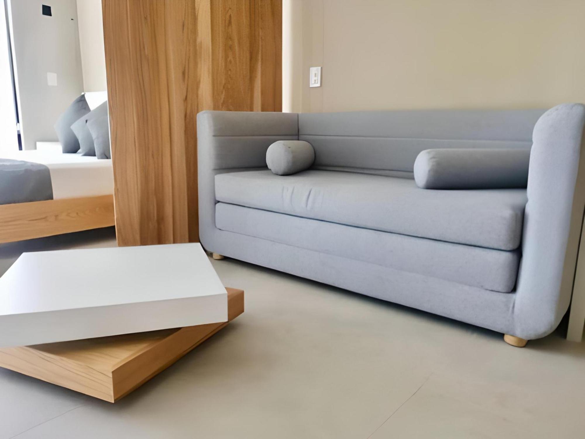 Aparthotel Levitat 32