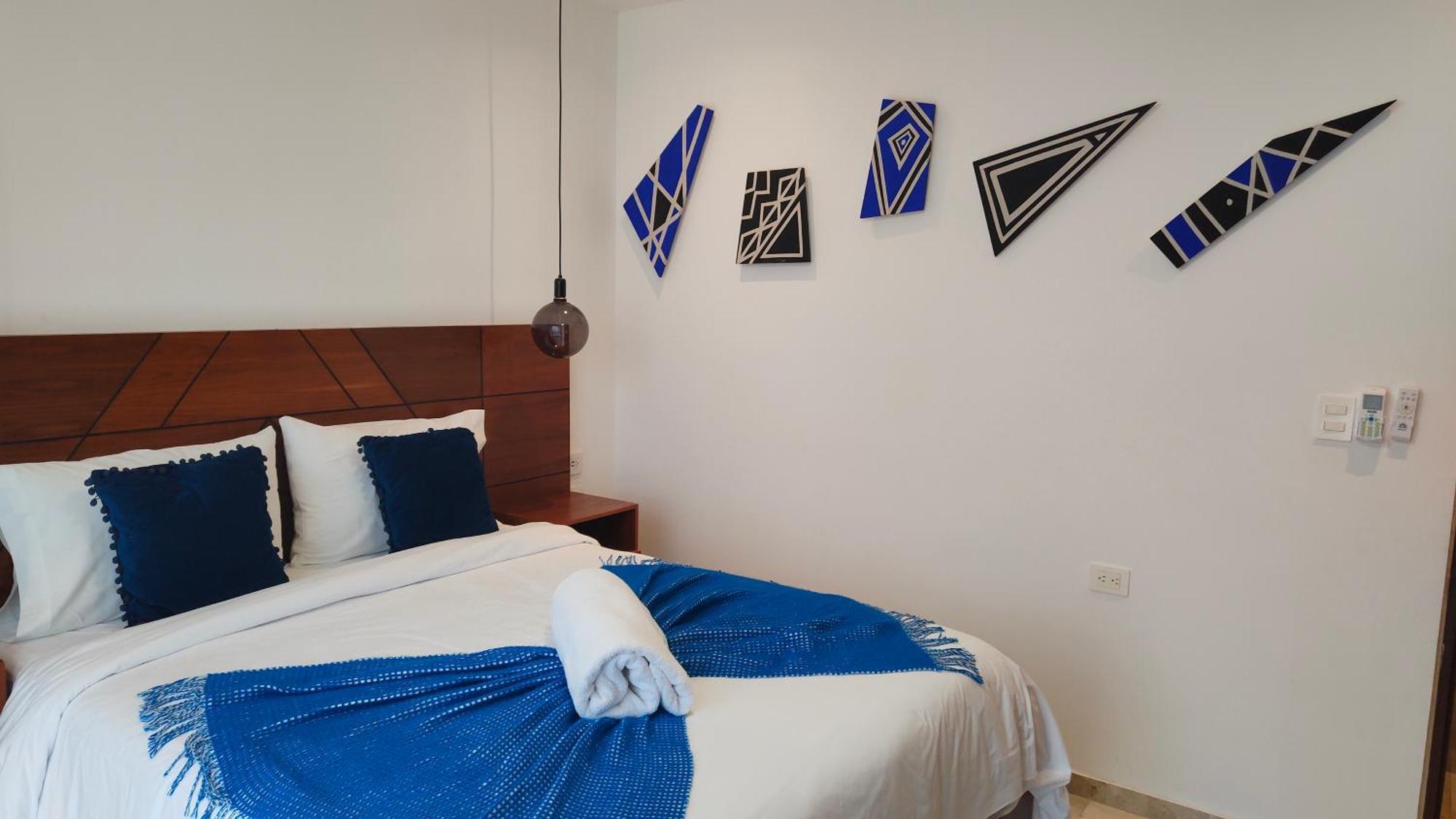 Emiliano 42 Boutique Aparthotel Playa del Carmen