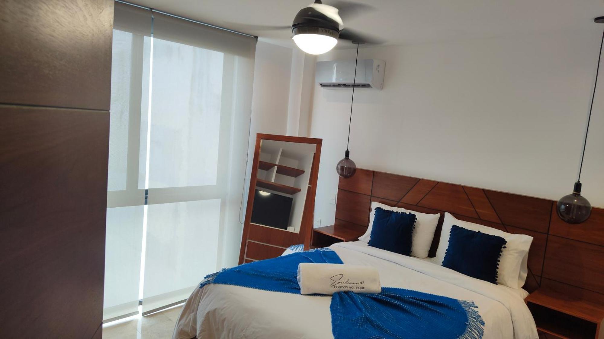 Emiliano 42 Boutique * Playa del Carmen