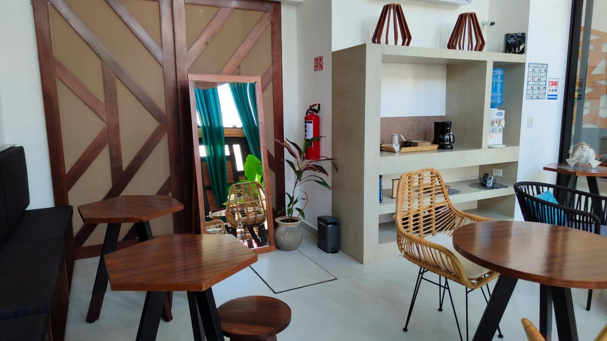 Emiliano 42 Boutique Aparthotel