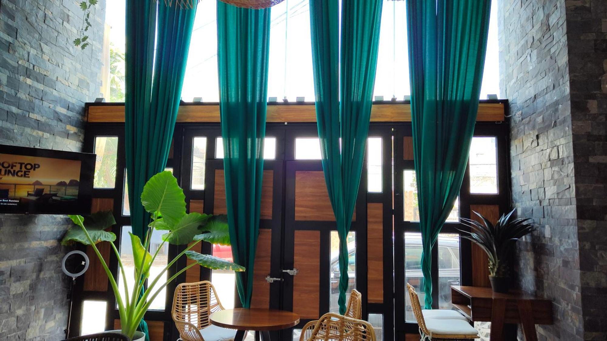 Emiliano 42 Boutique Aparthotel *