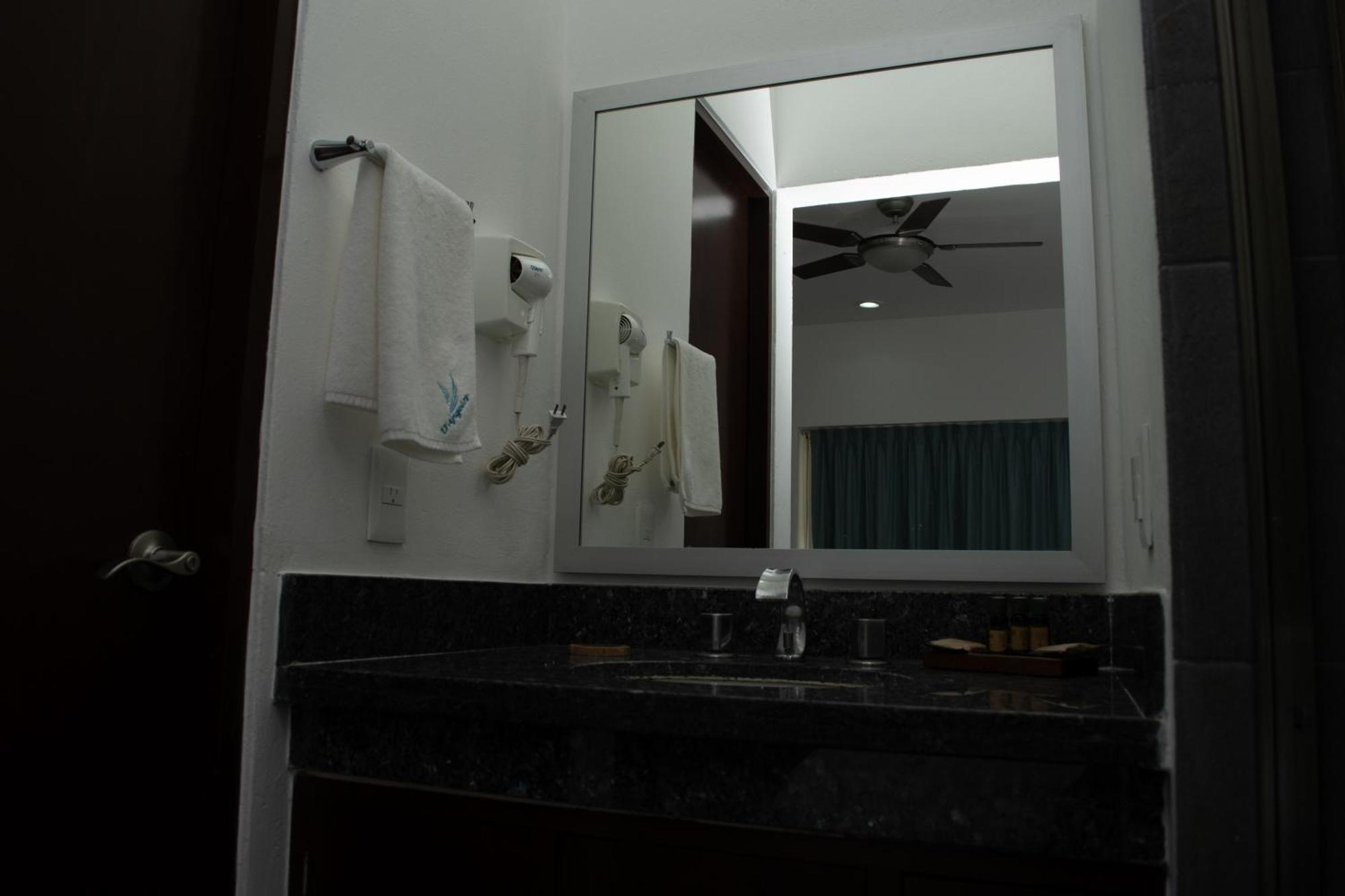 Hotel Almarea Vacation