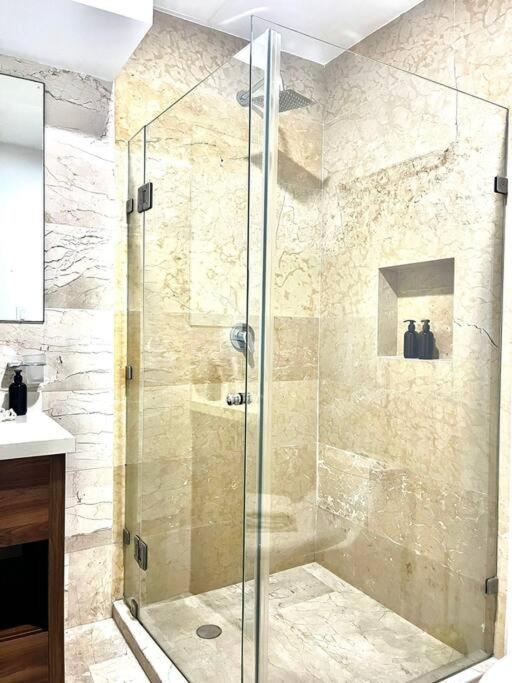 One 401 Stylish 1br Ocean View Fast Wifi