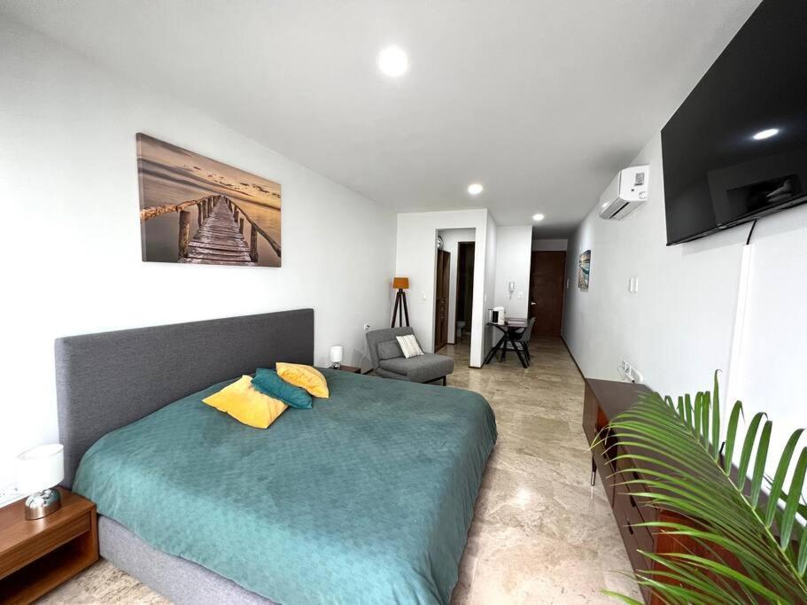 406 Cozy Walking Distance To 5th Av * Playa del Carmen