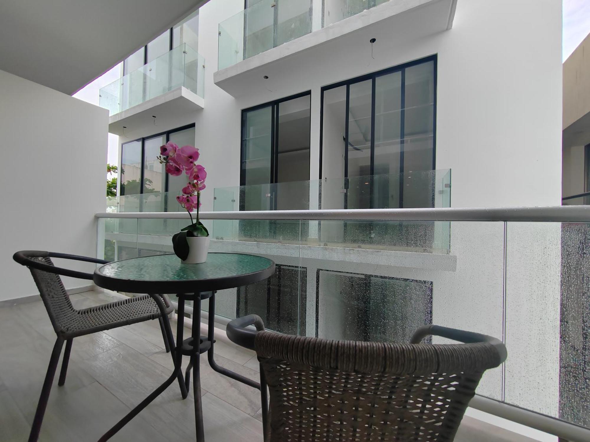 Centrally Located Steps Away From 5th Avenue And The Beach! By.yeah Apartamento *