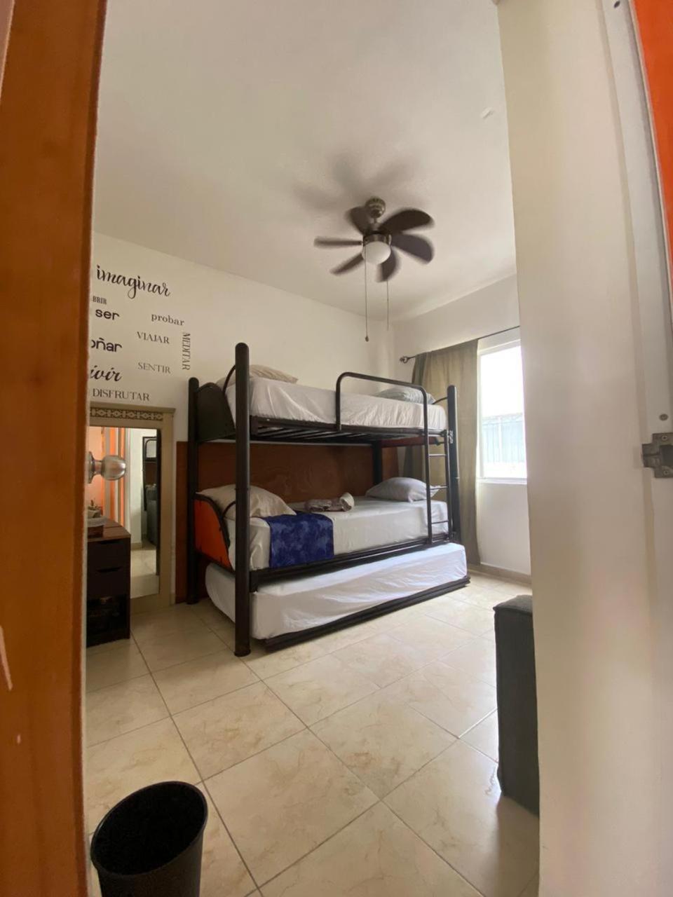 En Fraccionamiento Privado 6 Personas, 5 Camas, Piscina Cerca De La Playa Apartamento *