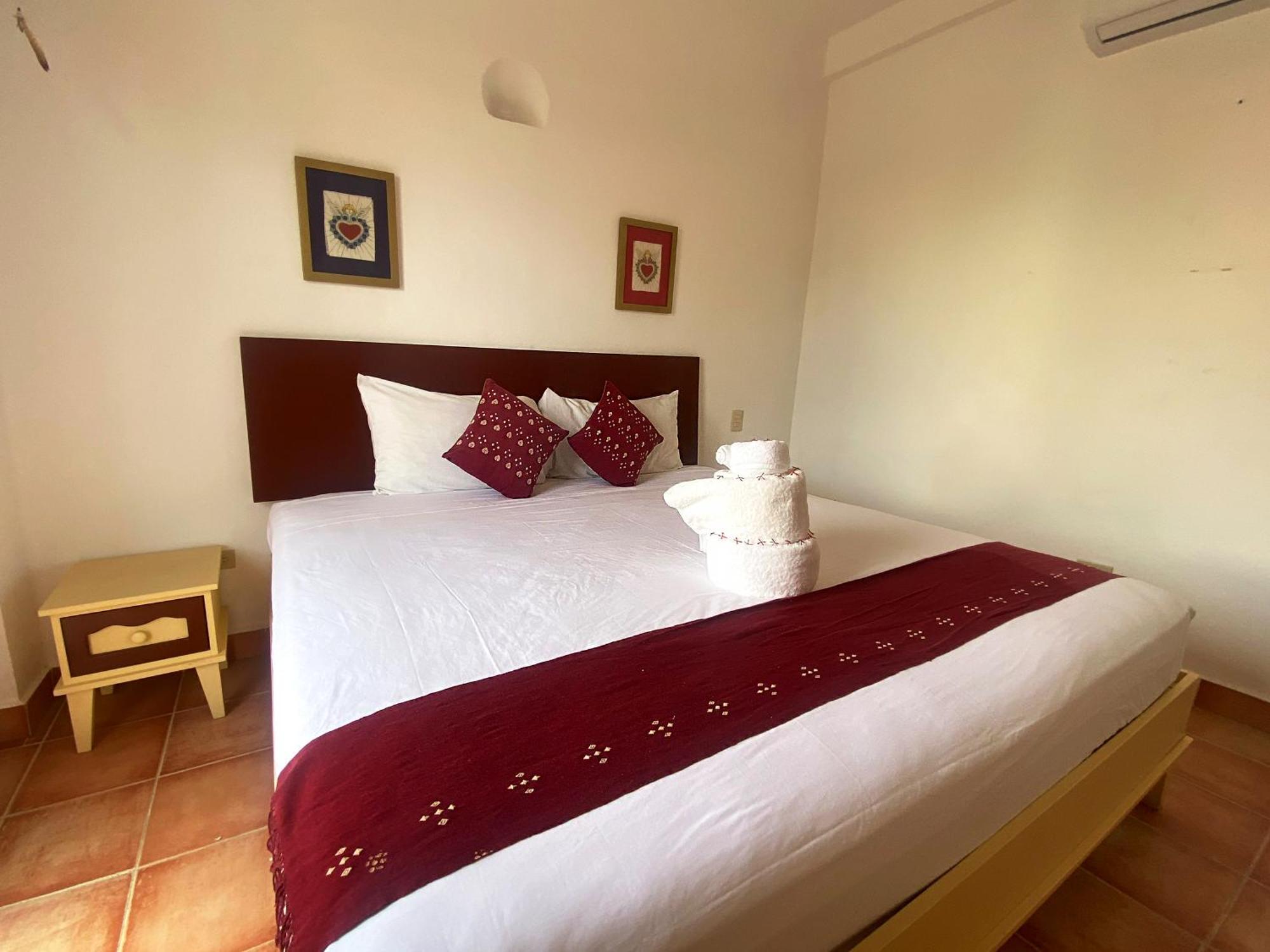 Zihil Ha Hotel 3*