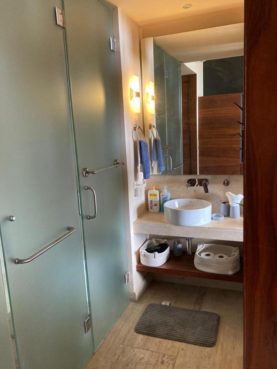Lujoso Loft Nuevo Con Vista Al Mar Y Rooftop Pool Apartment