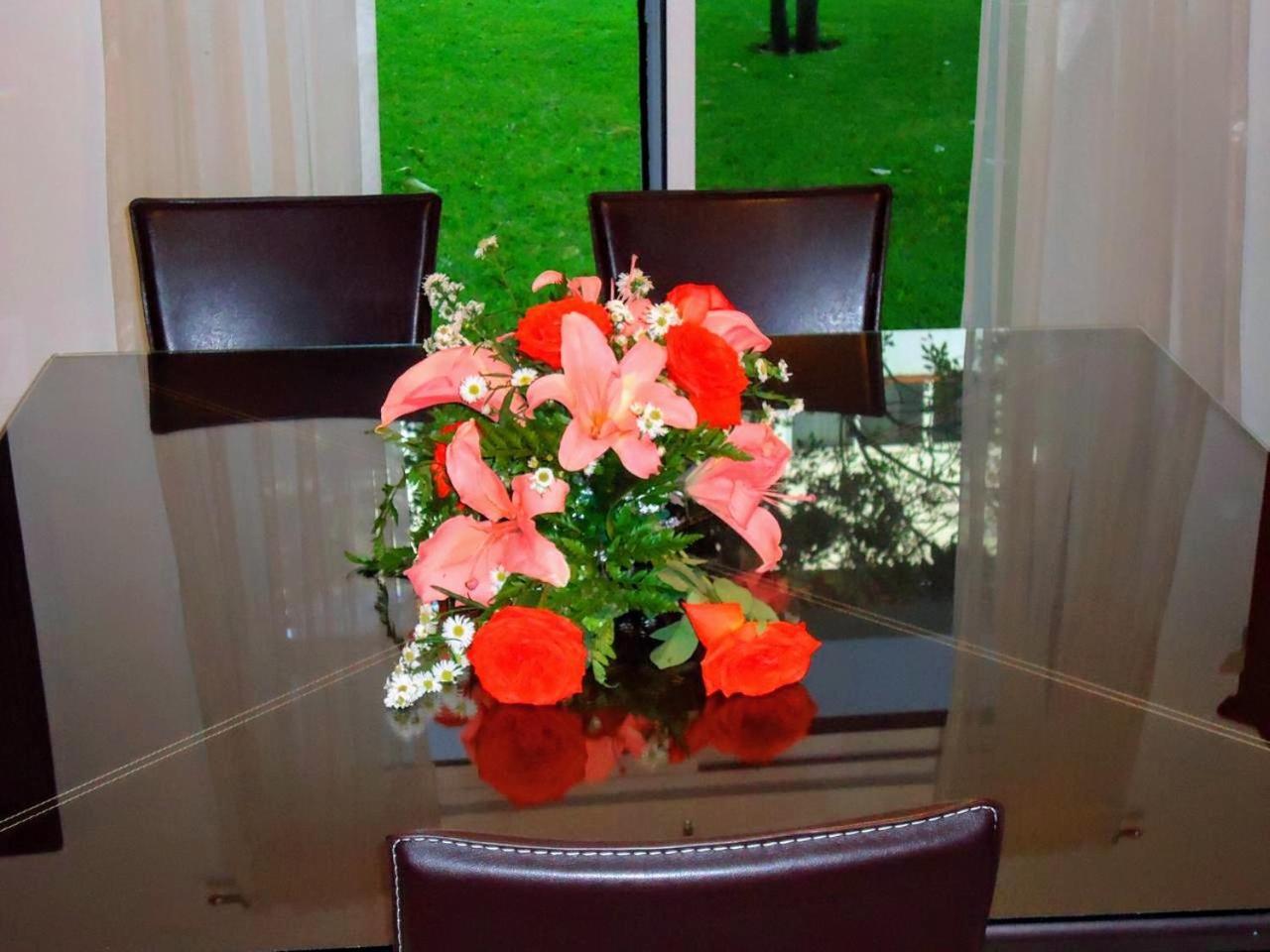 Villa Apartment *