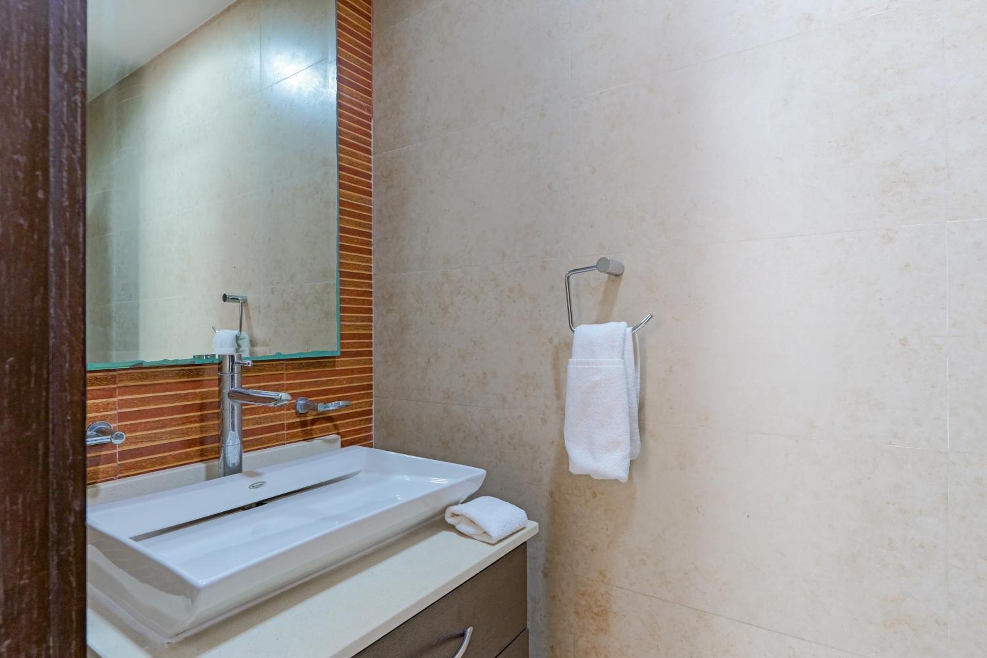 Seaside Serenity Retreat At Mareazul Norte *