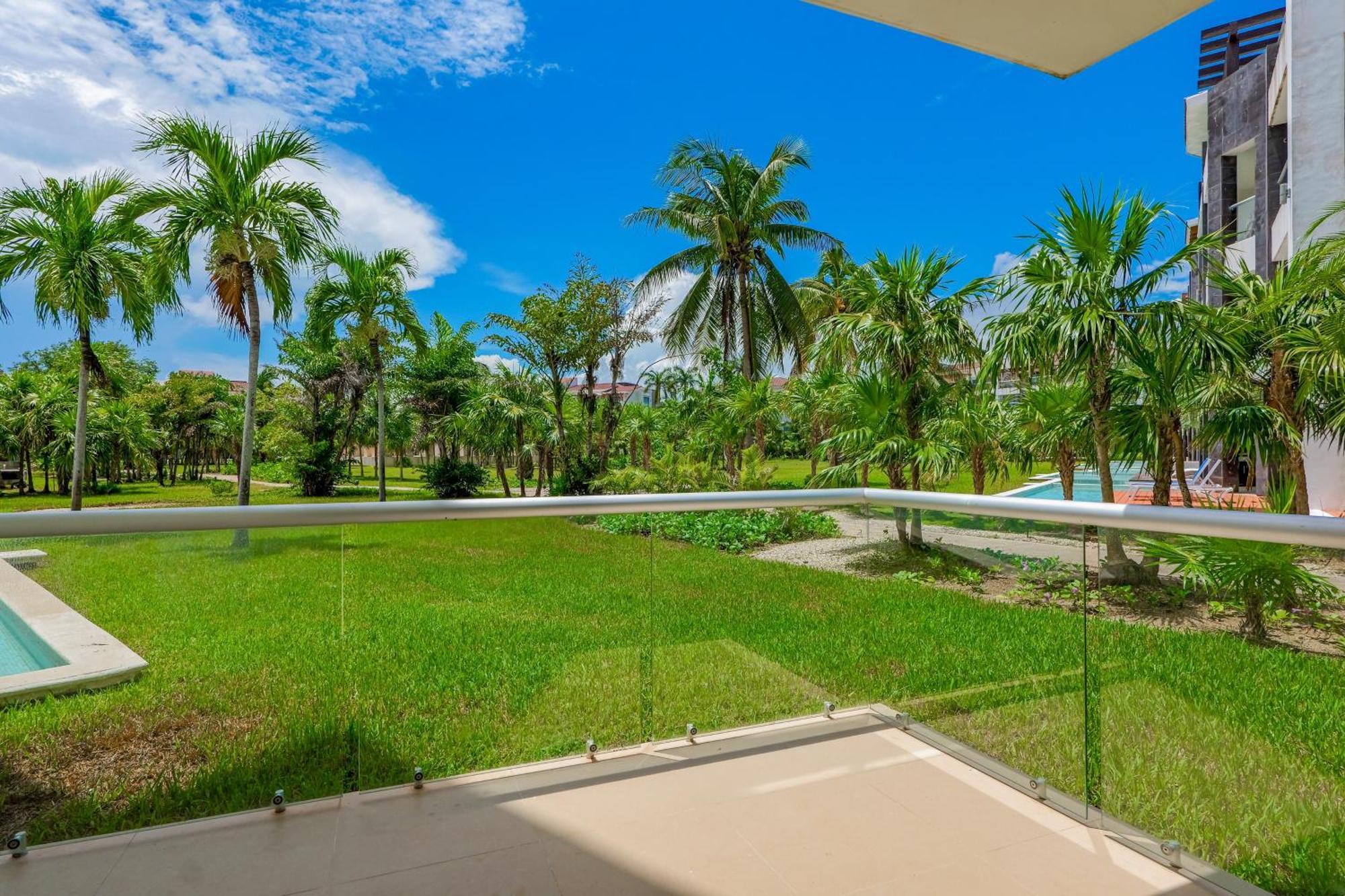 Apartment Seaside Serenity Retreat At Mareazul Norte Playa del Carmen