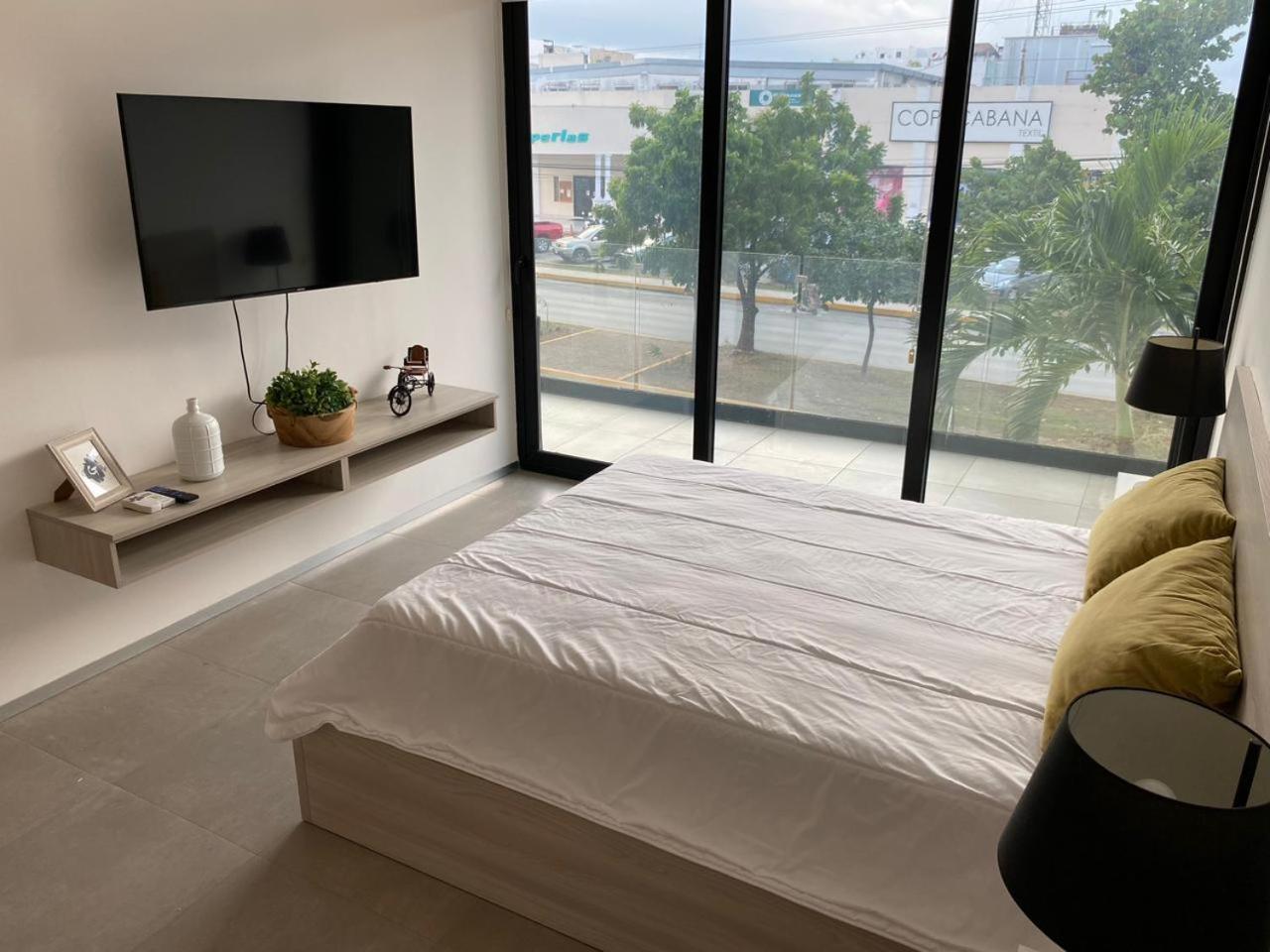 Aparthotel Meneses The City
