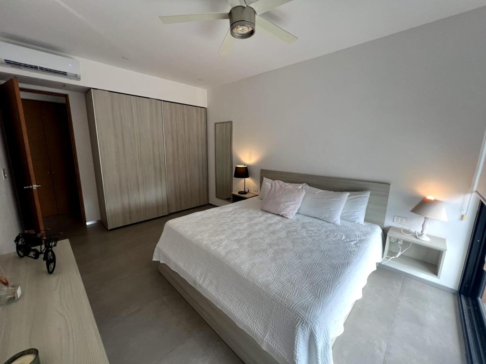 Aparthotel Meneses The City Playa del Carmen