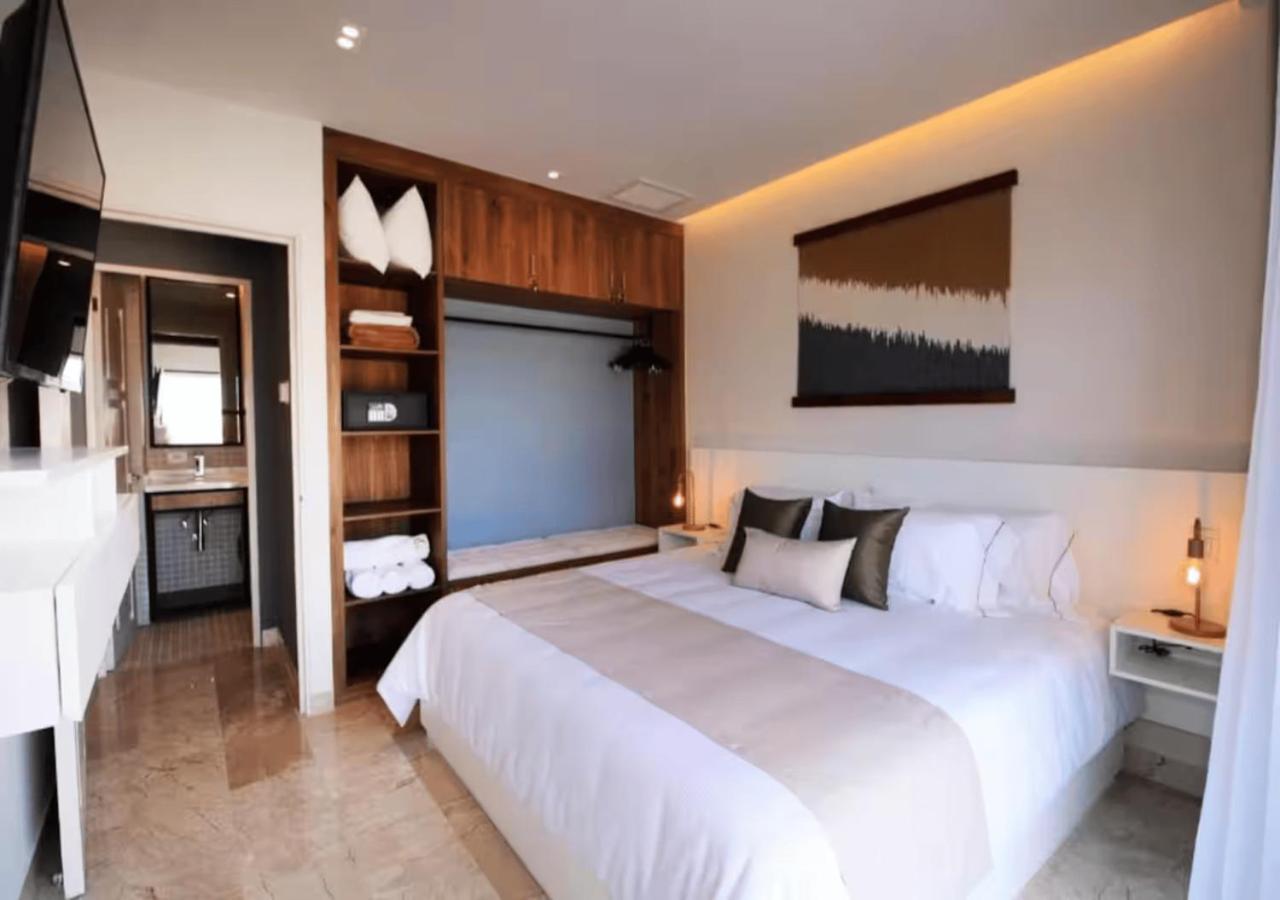 Luxury 1br Prime Location *