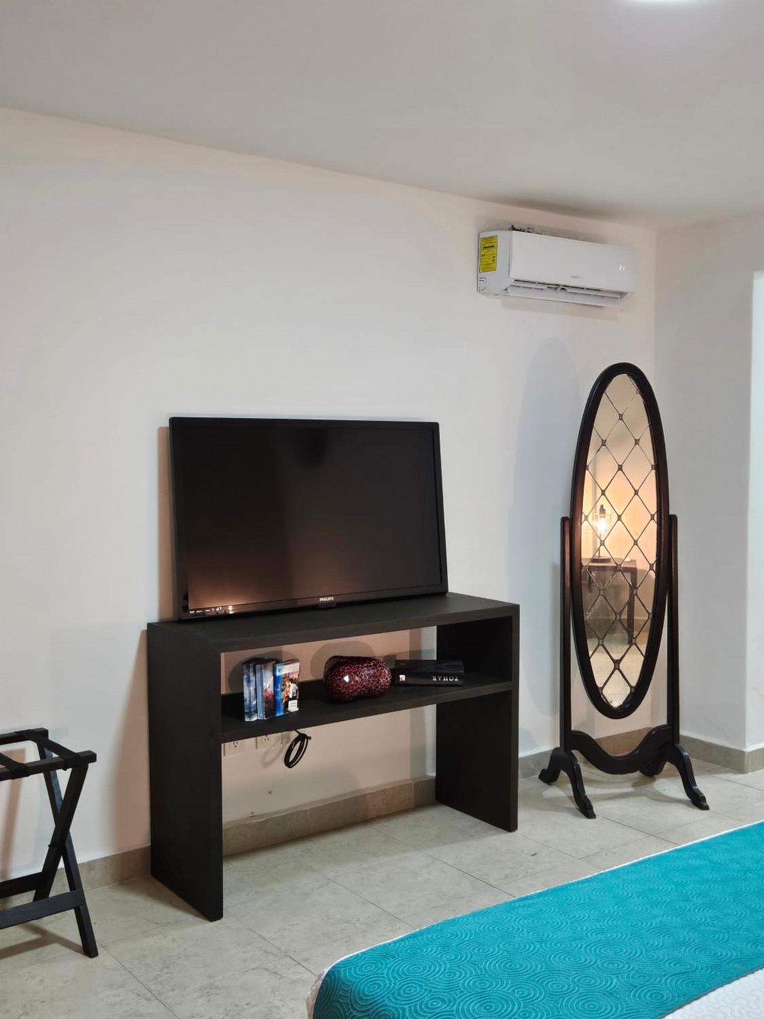 Aria Quinta Avenida & Rooftop Hotel *