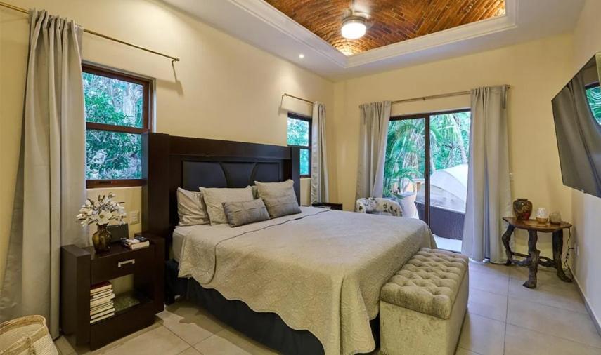 Сasa de vacaciones Spacious And Stylish Vacation For 8 With Private Pool And Large Terrace *