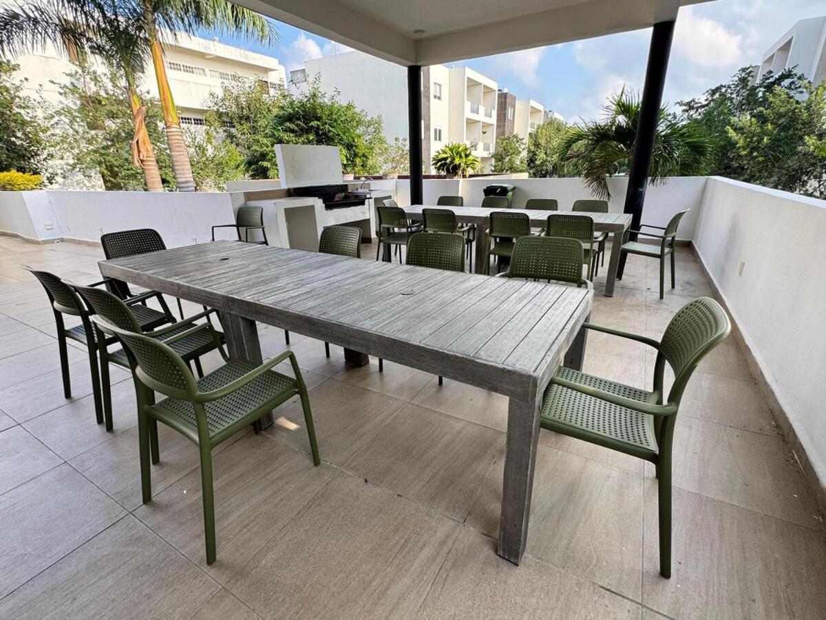 Apartment Selvanova Coto 6 *
