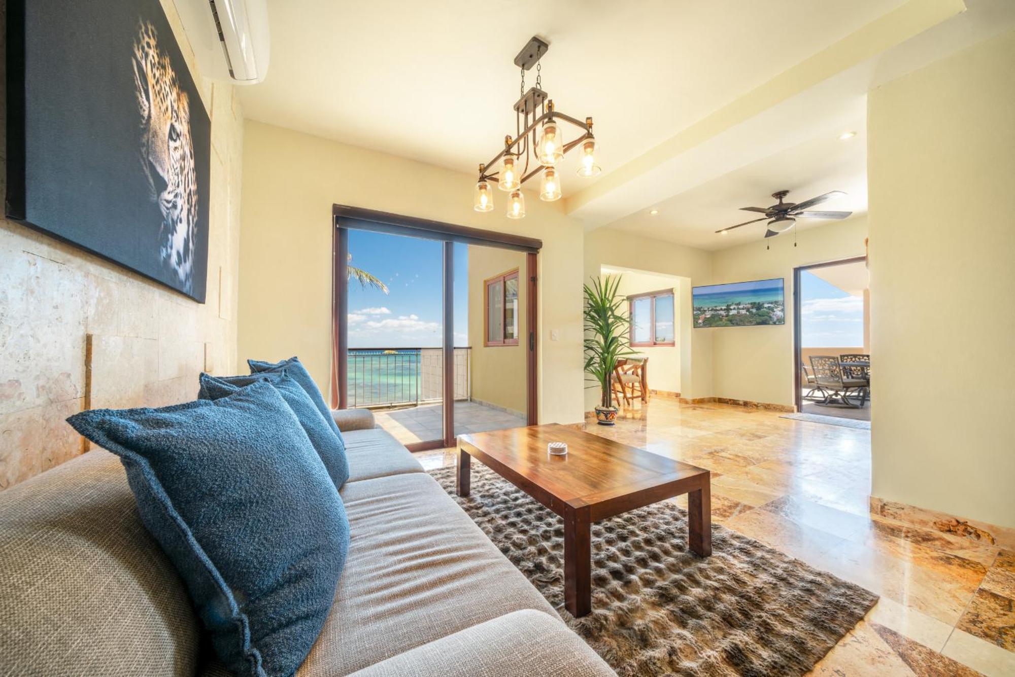 Luxury Beachfront With 3 Bedrooms & Ocean View - El Faro Residences - Reef 301 Appartement Playa del Carmen