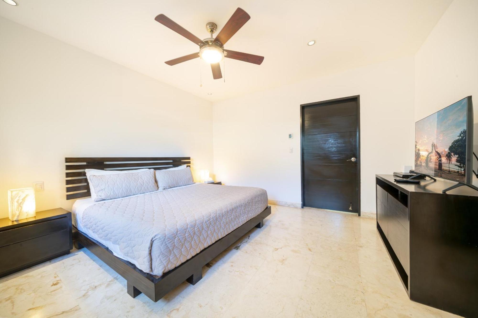 Infinity Pool And Private Club - Luxury Complex The Elements - Gh8 Ferienhaus
