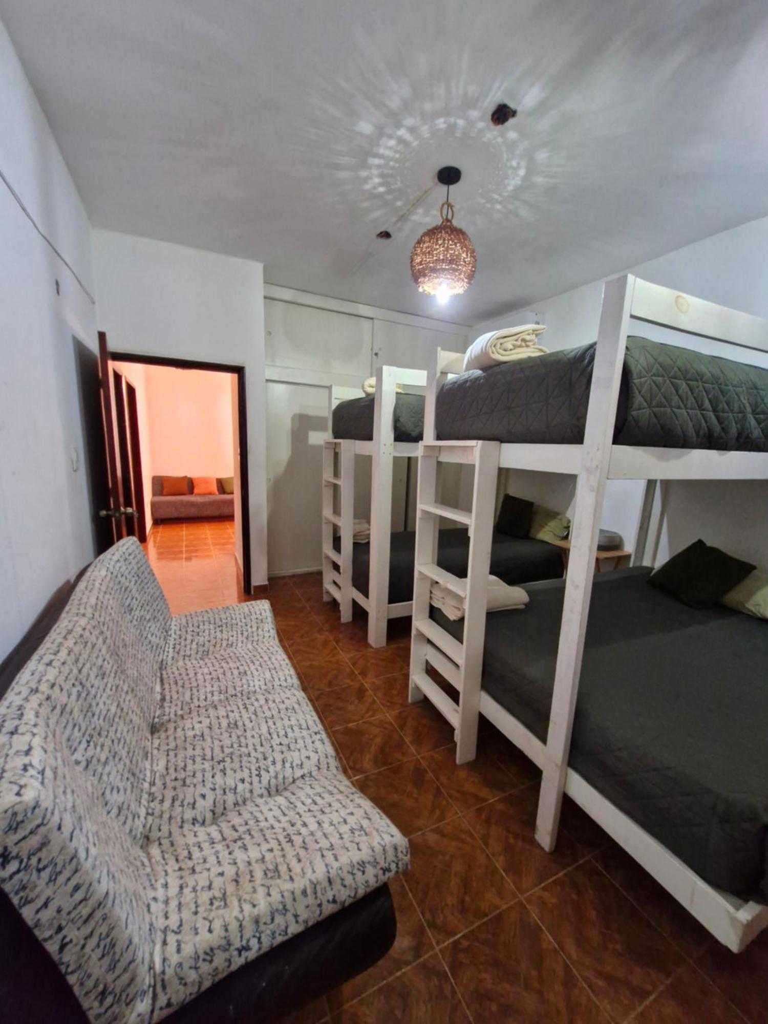 Holiday home Casa 18 Personas Con Ac, Cocina Y A 10 Min De La Playa