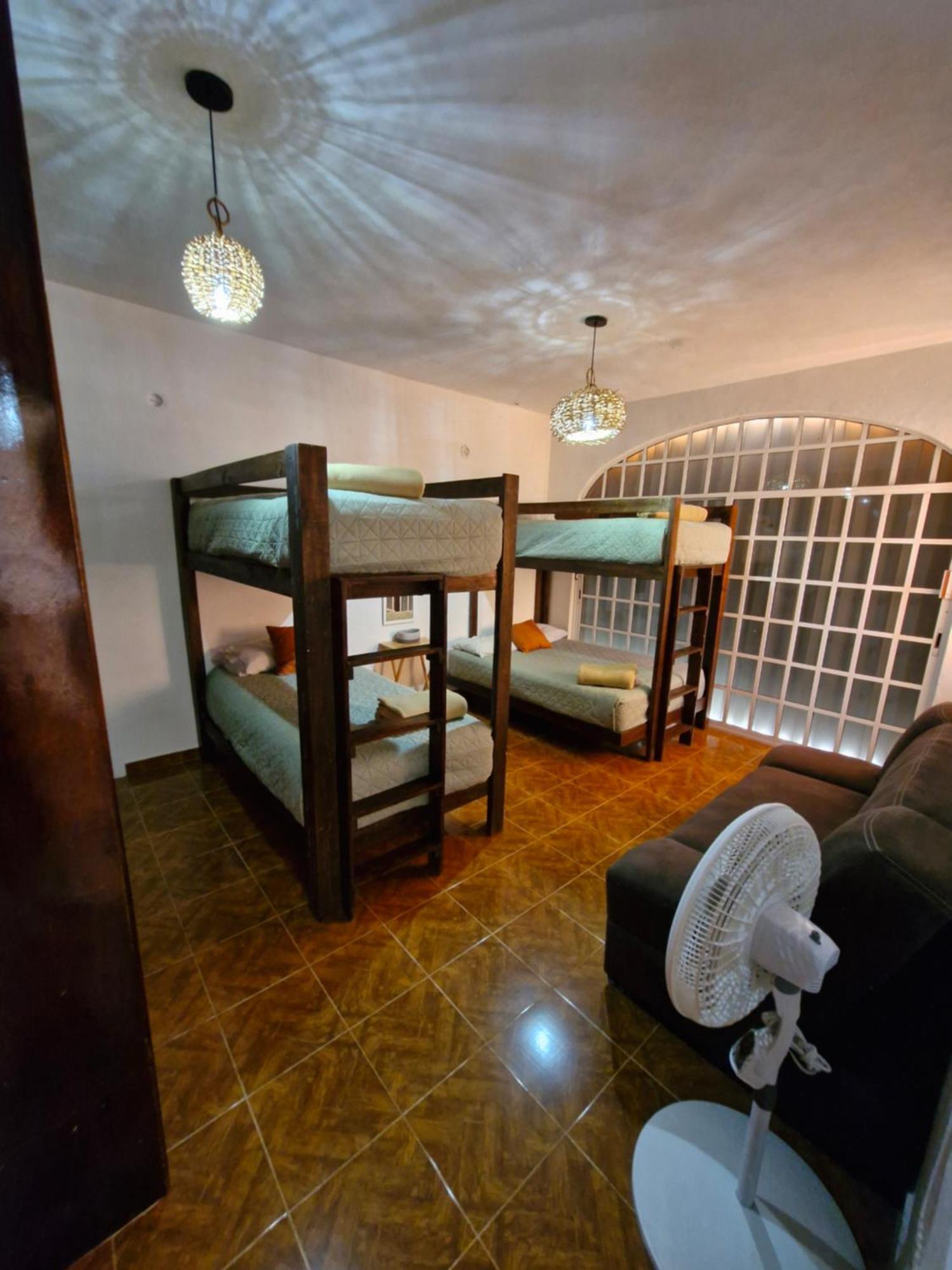 Casa 18 Personas Con Ac, Cocina Y A 10 Min De La Playa Holiday home *