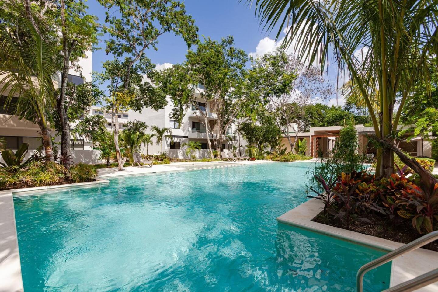 New!selvacondo12min To Beach,gym,pool,playground Holiday home Playa del Carmen