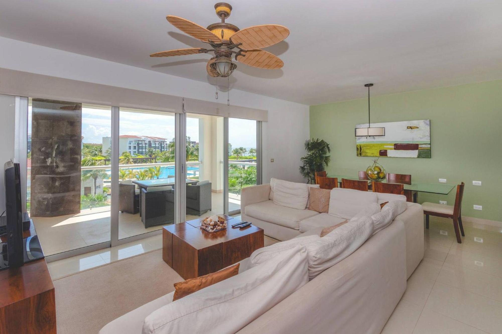 Luxury 3 Bedroom - Beachfront Complex At Mareazul - Buena Vida Holiday home *