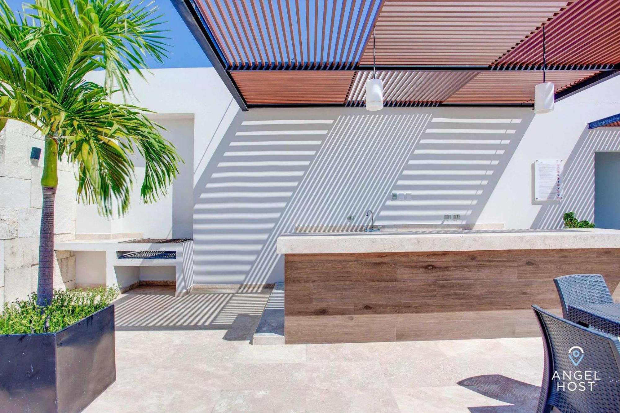 Vakantiehuis Jungle & Ocean View Condos, 2 Shared Pools & Rooftop