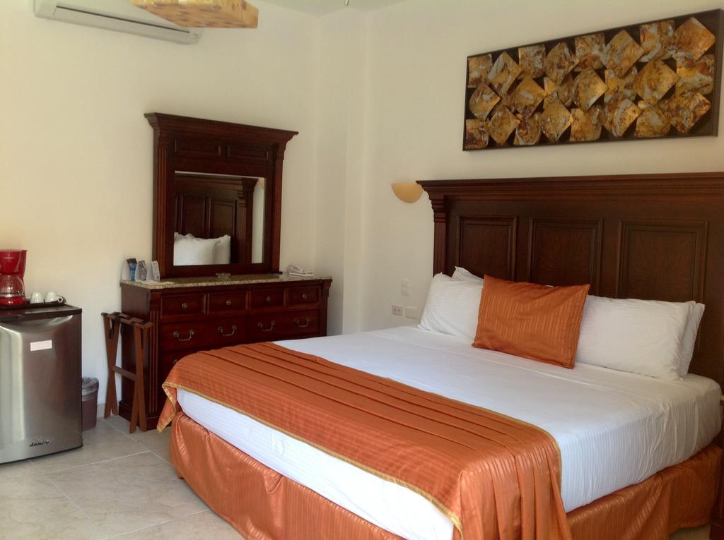 Golondrinas Hotel 4*