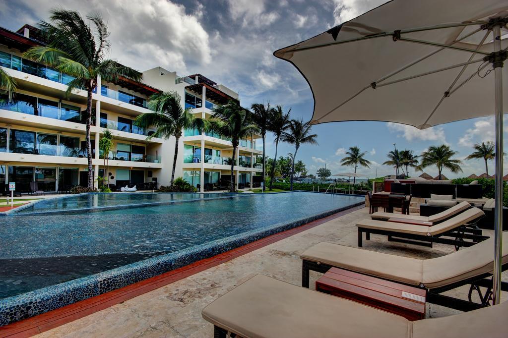 El123 Elements Condos 2 Bedroom * Playa del Carmen