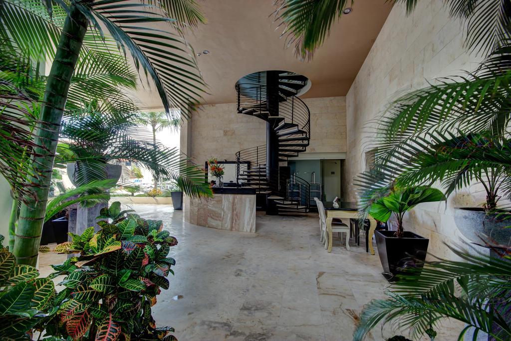 El123 Elements Condos 2 Bedroom Apartment Playa del Carmen