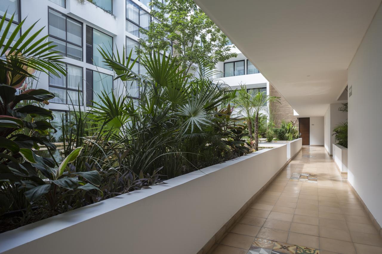 Anah Aparthotel