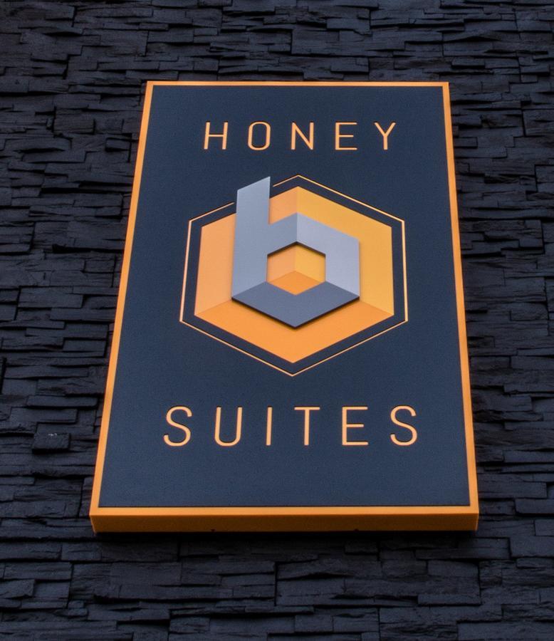 Aparthotel Honey B