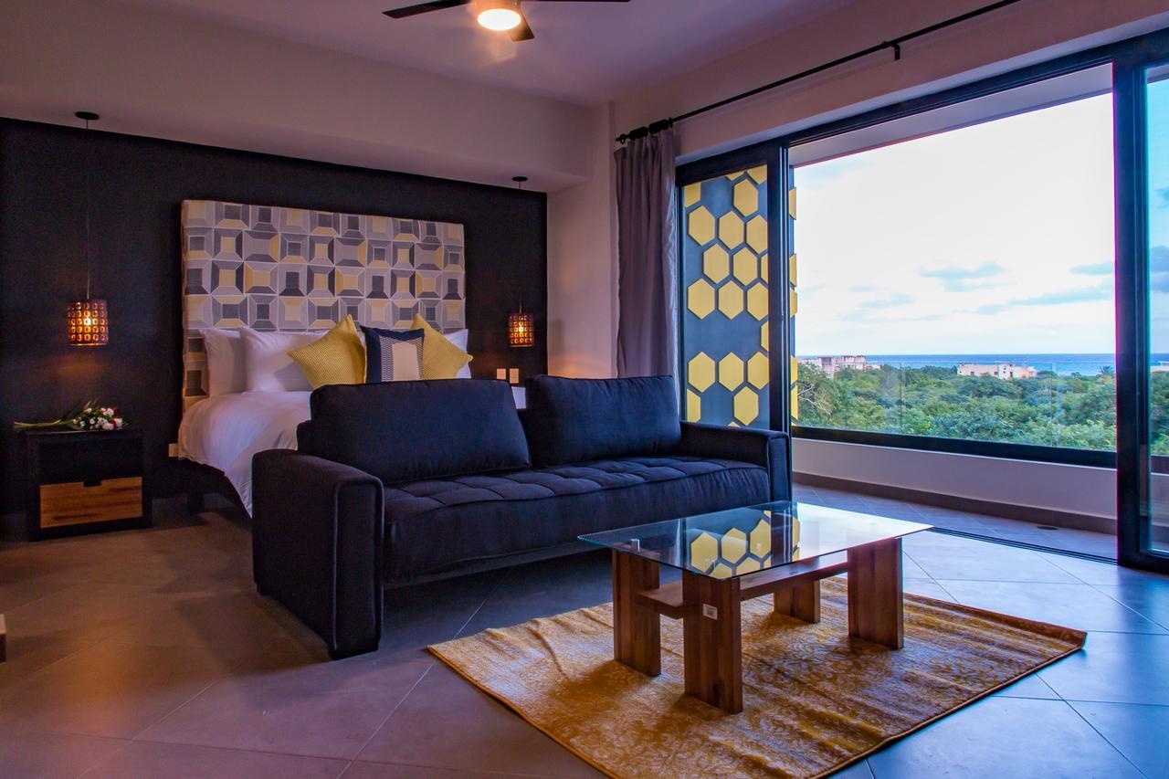 Honey B Aparthotel