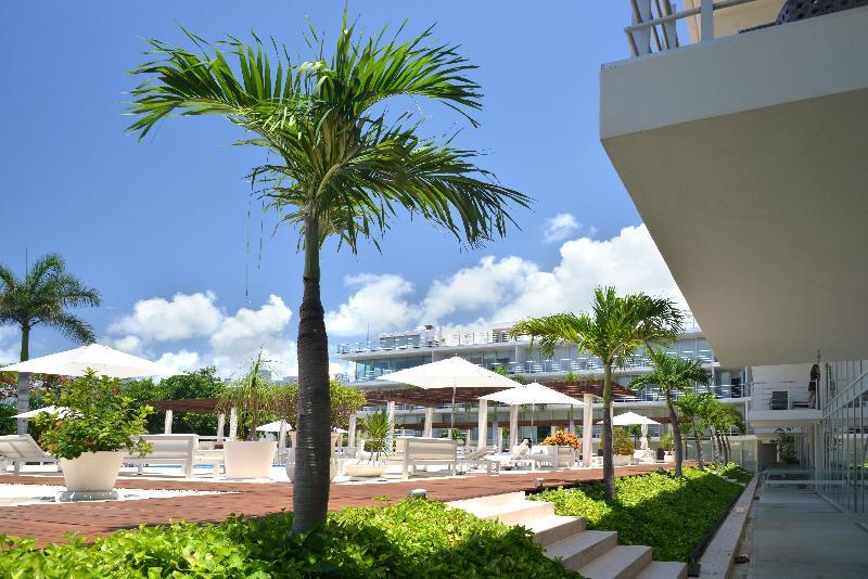 Aparthotel Magia Beachside 3*