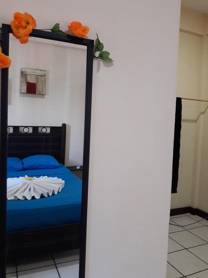 Hostel Alme *