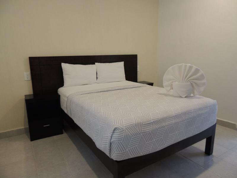 Shaddai 3* Playa del Carmen