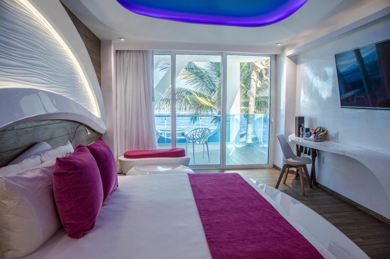 We Uniq El Carmen Adults Only Playa del Carmen