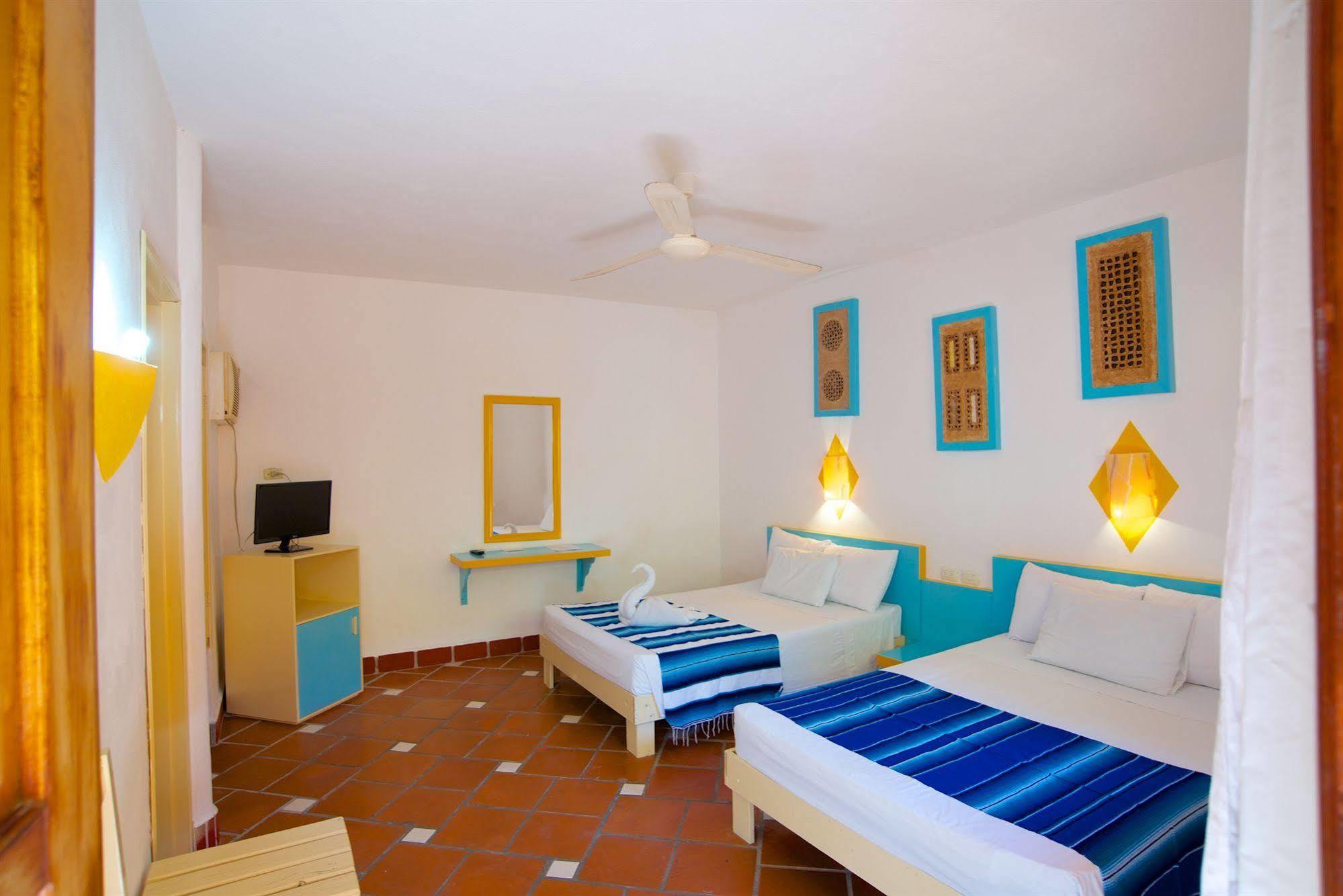 Plaza Phocea Hotel Playa del Carmen