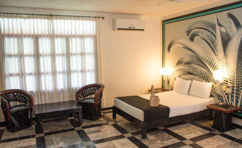 Hotel Maya Del Mar On Fifth Avenue 3*