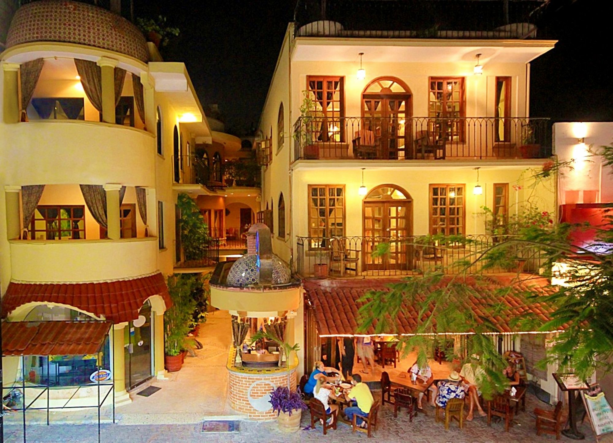 Cielo Hotel