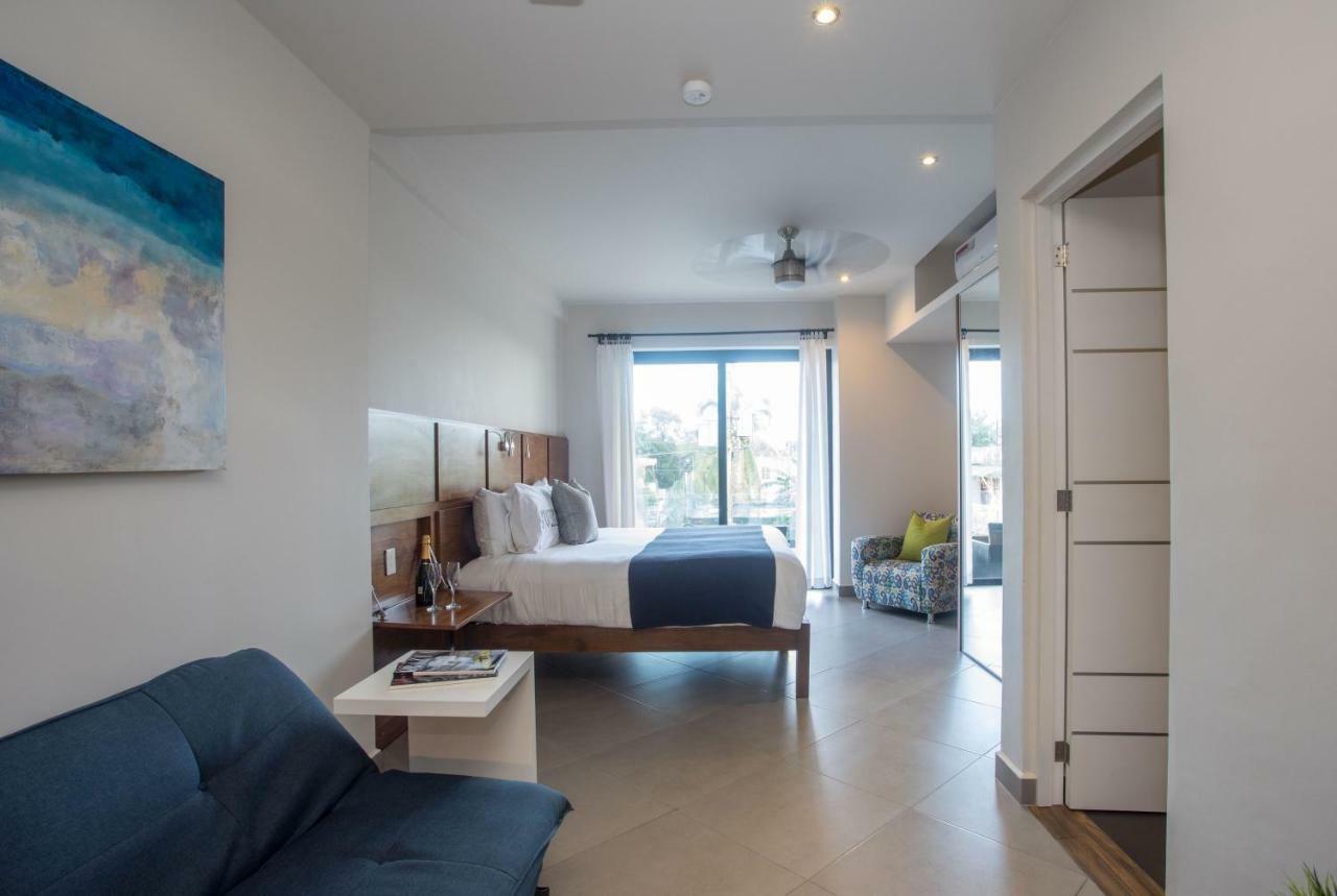 Honey B Aparthotel 3*