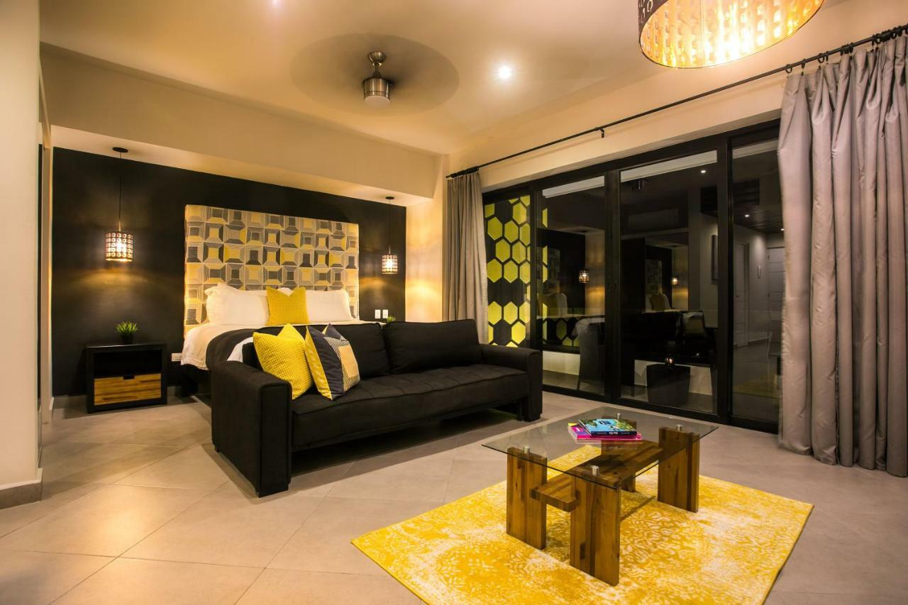 Honey B Aparthotel 3*