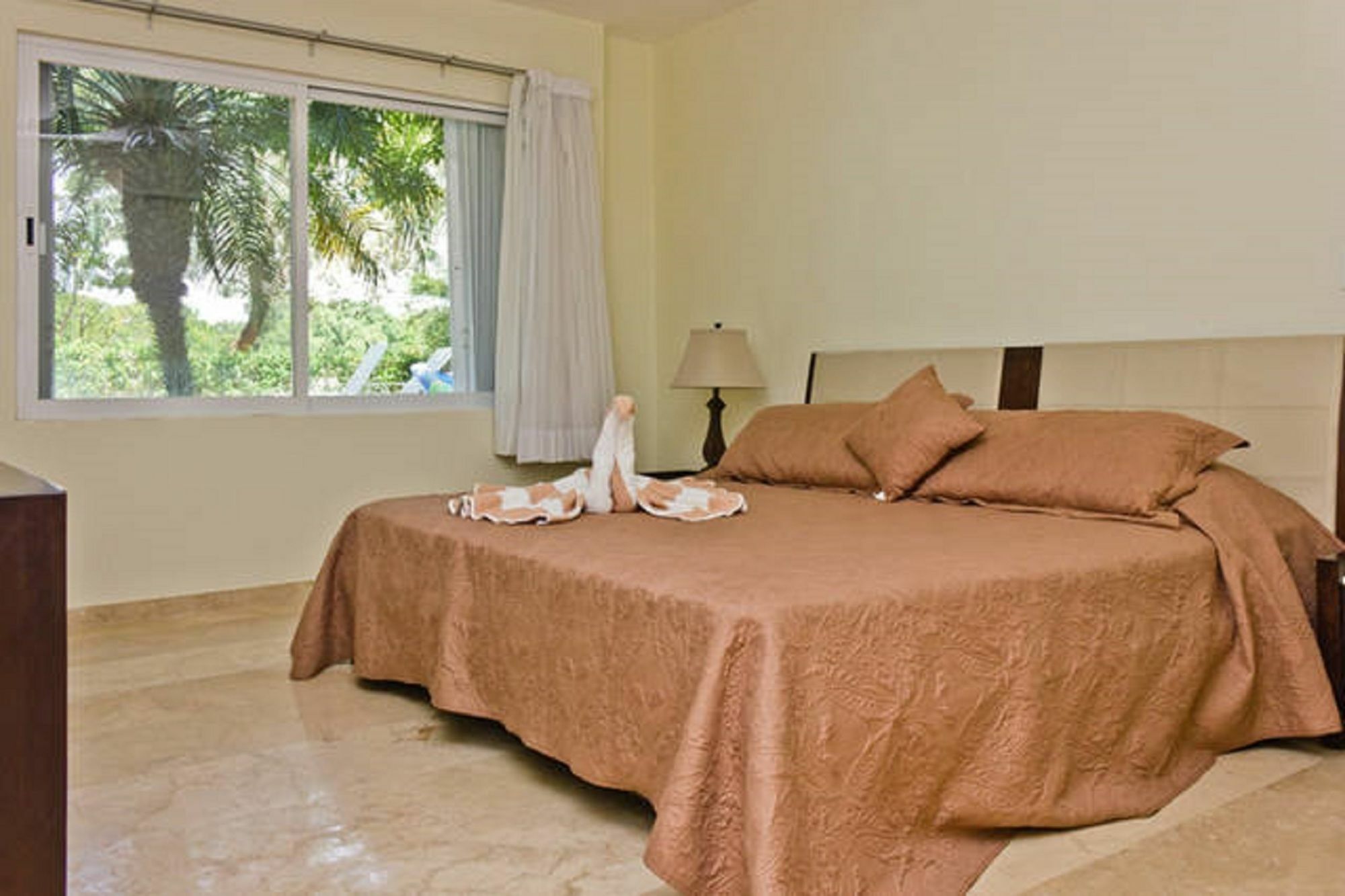 Hotel Golf By Chezplaya